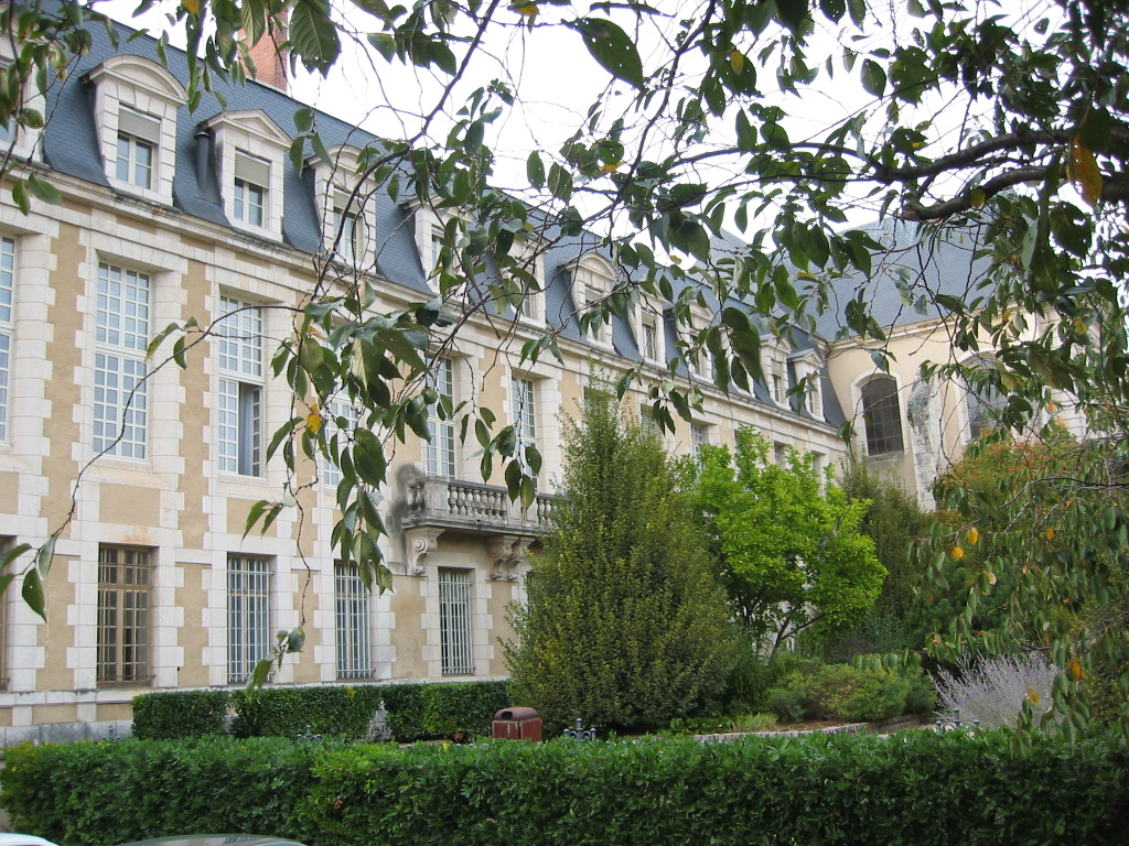 Economie circulaire au coeur du Palais de justice de Bourges